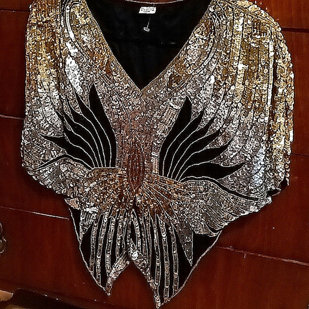 💖Vintage  70'-80's sequin beaded cocktail  Butterfly top blouse- FINAL PRICE.💖